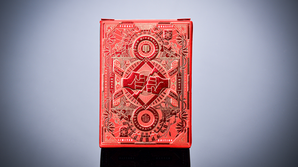 Solidarity (Loving Red) Playing Cards By Riffle Shuffle - Image 2