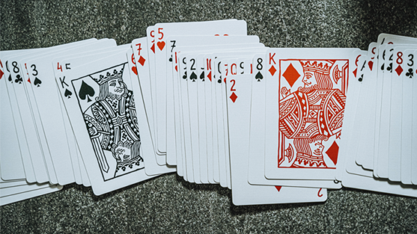 JT Crown (Red) Playing Cards by Joker and the Thief - Image 4