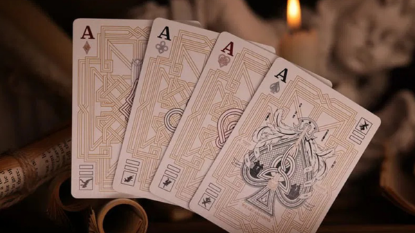 Assassin's Creed Legacy (Hidden Blade White) Playing Cards - Image 3